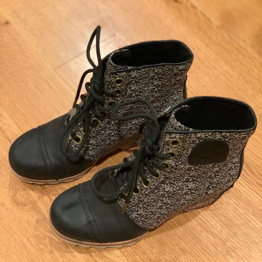 Sorel PDX Wedge Boot - Size 7.5